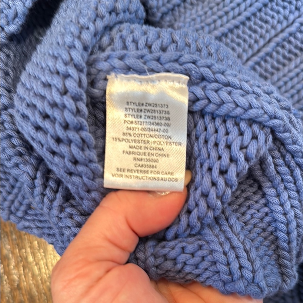 Z Supply Vida Reversible Blue Sweater, size L. Like NEW! - Picture 4 of 7